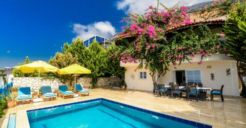 Villa Helios Kalkan Kördere Mevkiinde, Deniz Manzaralı, Özel Havuzlu Villa, Merkeze Yakın Villa.