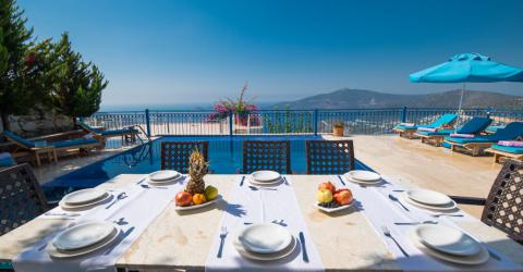 Villa Jasmine Kalkan Kördere Mevkiinde, Denize Manzaralı, Özel Havuzlu, Merkeze Yakın Villa.