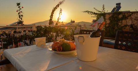 Villa Kaktüs Kalkan Kördere Mevkiinde, Deniz Manzaralı, Jakuzili, Merkeze Yakın Villa.