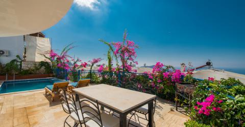 Villa Manzara Kalkan Kördere Mevkiinde, Deniz Manzaralı, Merkeze Yakın Villa, Ekonomik Villa.