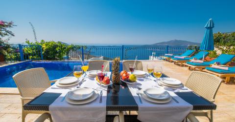 Villa Orkide 1  Kalkan Kördere Mevkiinde, Denize Manzaralı, Merkeze Yakın Villa.