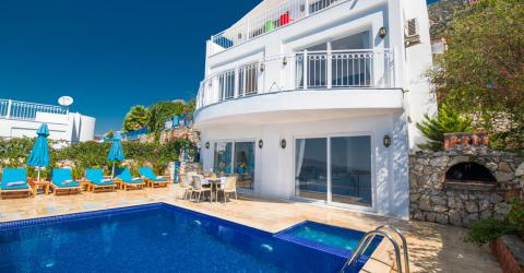 Villa Orkide 1  Kalkan Kördere Mevkiinde, Denize Manzaralı, Merkeze Yakın Villa.