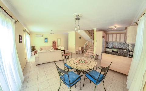 Villa Kaktüs Kalkan Kördere Mevkiinde, Deniz Manzaralı, Jakuzili, Merkeze Yakın Villa.