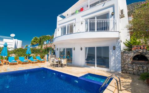 Villa Orkide 1  Kalkan Kördere Mevkiinde, Denize Manzaralı, Merkeze Yakın Villa.
