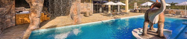 Villen mit Kinderbecken